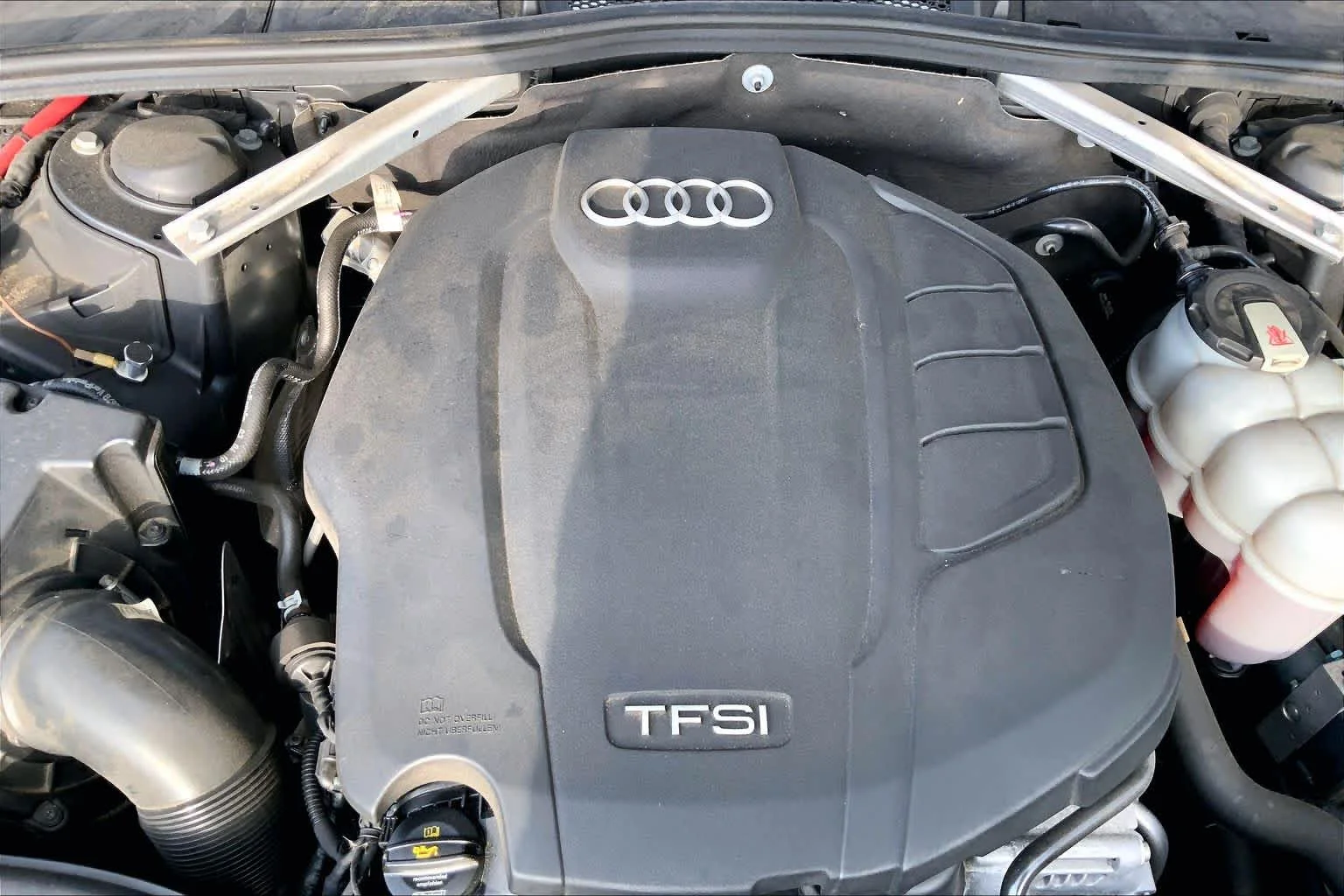 Used 2019 Manhattan Gray Metallic Audi Premium Plus image 33