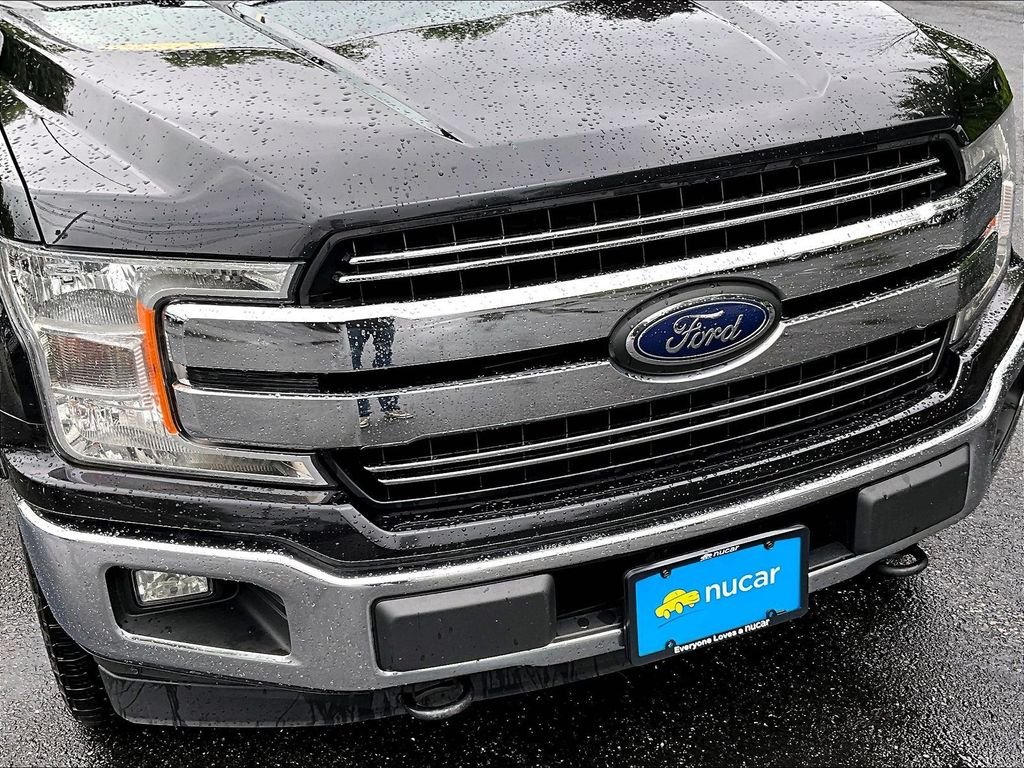 Used 2020 Black Metallic Ford Lariat image 32