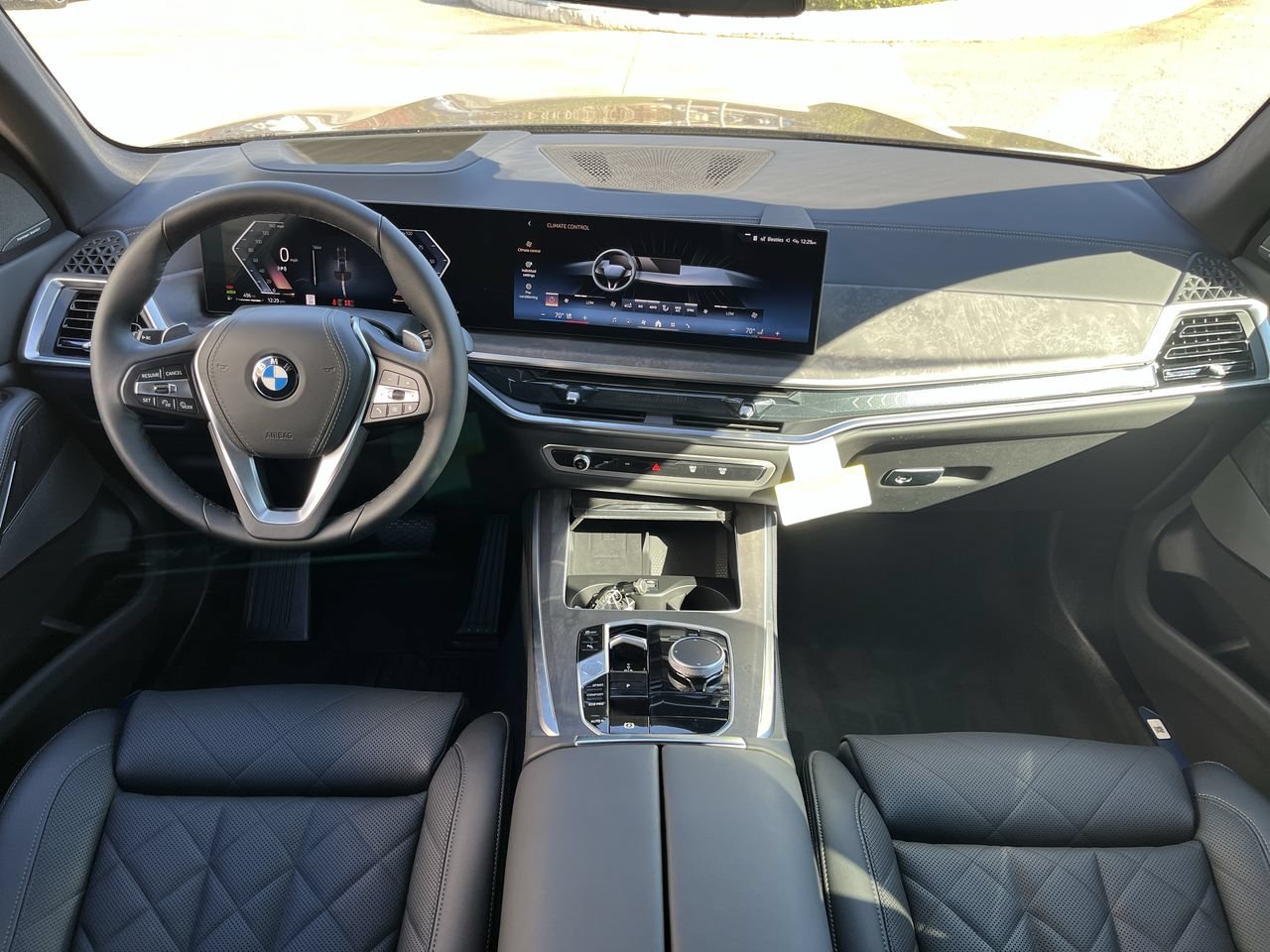 Used 2026 Black Sapphire Metallic BMW sDrive40i image 29
