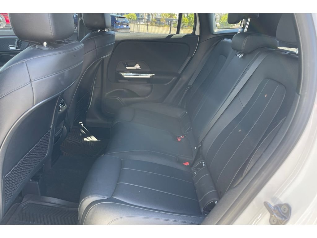 Used 2021 Polar White Mercedes-Benz 250 image 15