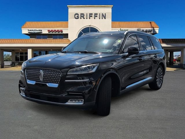 Used 2021 Black Lincoln Reserve image 11