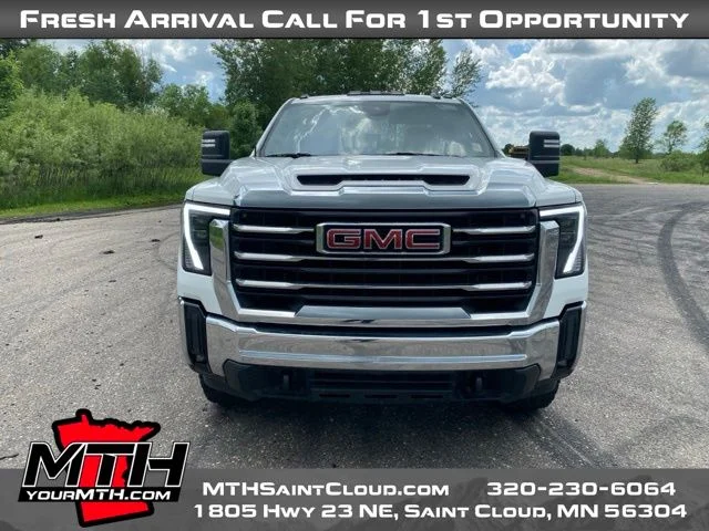 Certified Used 2024 White GMC SLE image 3