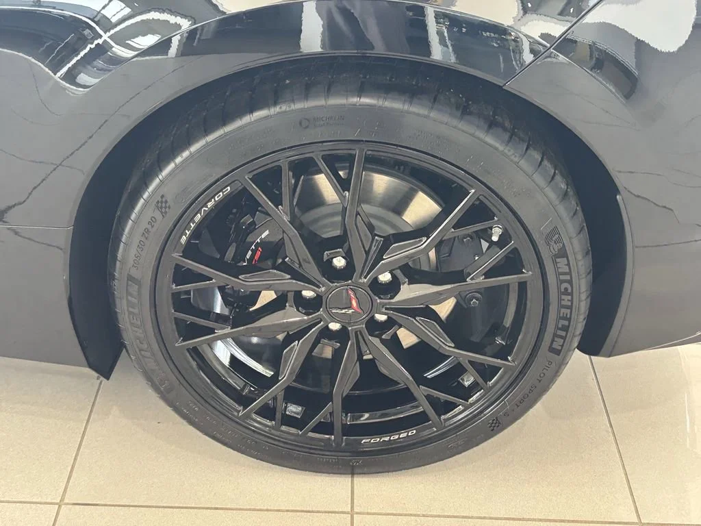 2026 Chevrolet Corvette 2LT - Photo 9