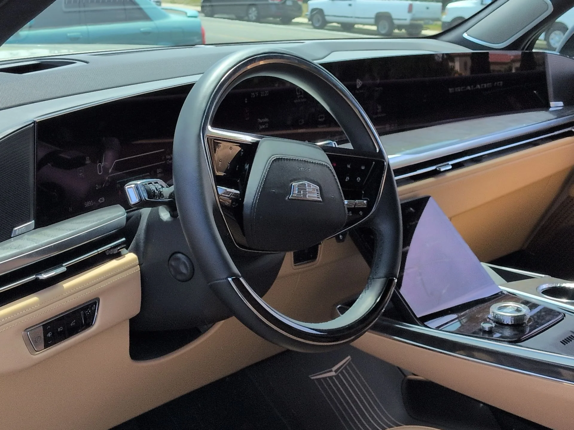 Used 2025 Silver Cadillac Luxury 2 image 10