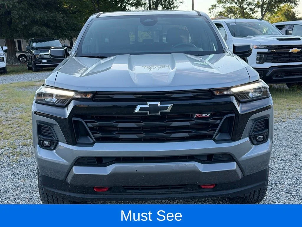 Used 2024 Gray Chevrolet Z71 image 2