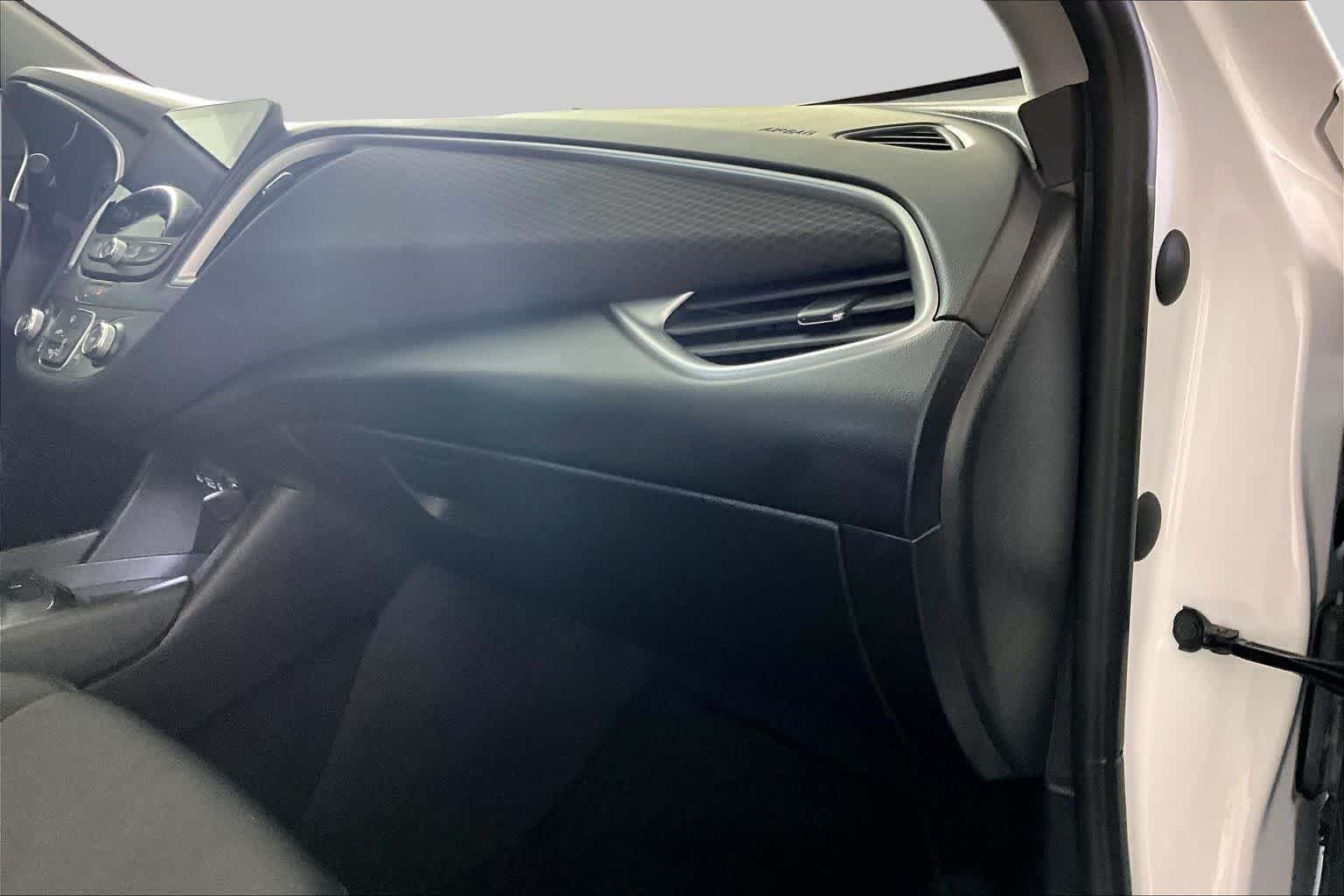 Used 2022 Summit White Chevrolet LS image 17