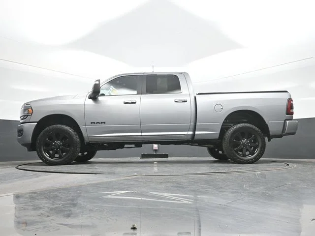 Used 2023 Silver Ram Laramie image 20