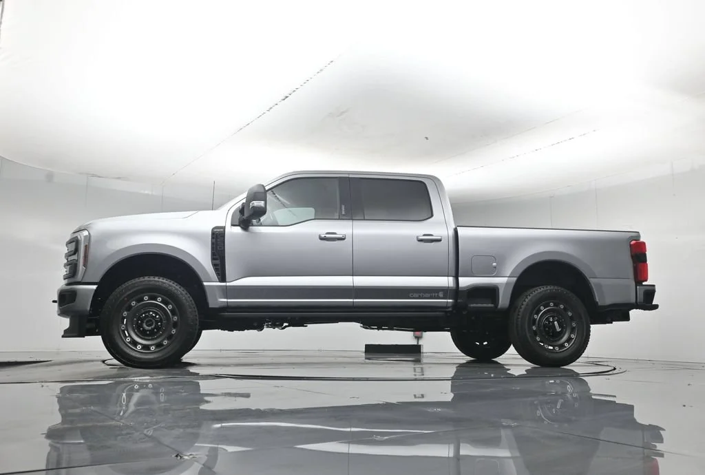 New 2027 Iconic Silver Metallic Ford XLT image 54