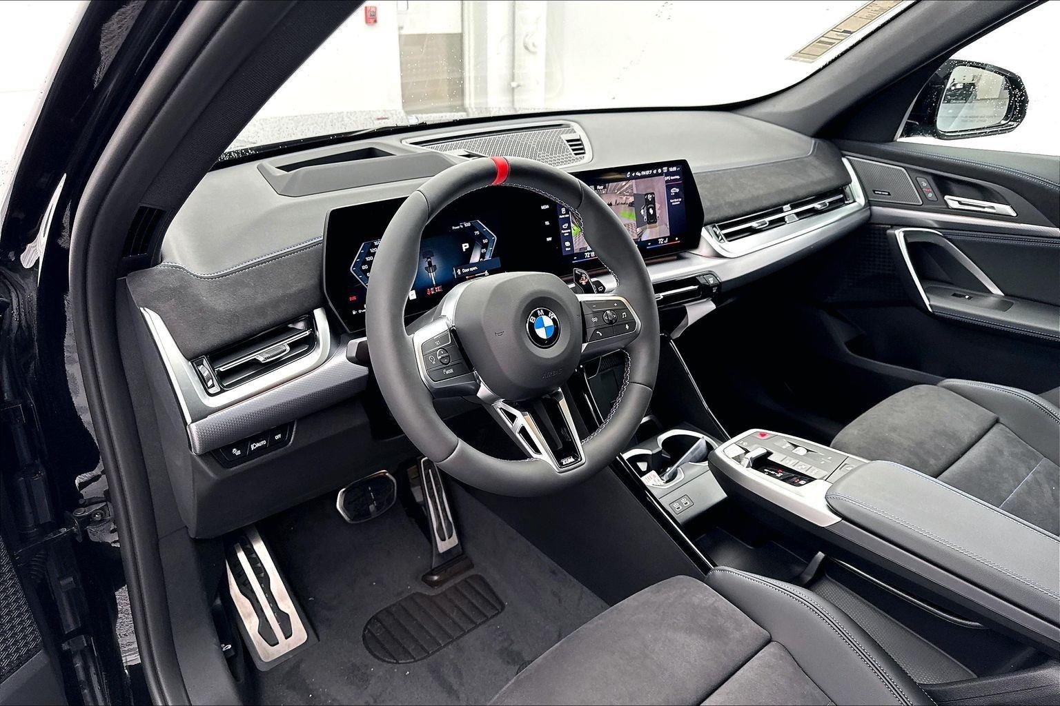 New 2026 Black Sapphire Metallic BMW M35i image 23