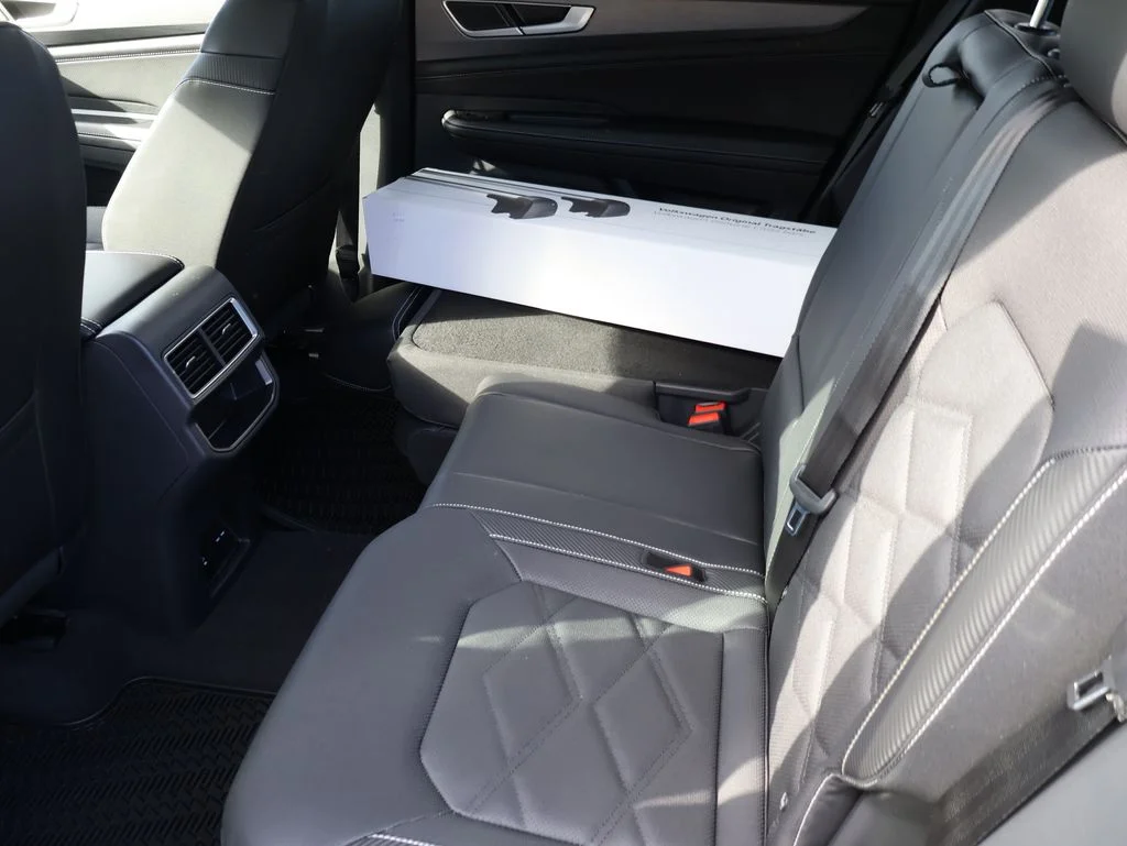 New 2026 Gray Volkswagen 2.0T SE w/Technology image 29