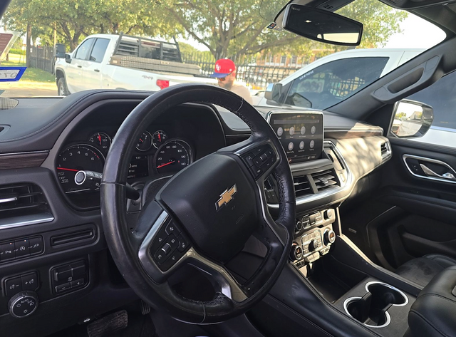Used 2021 White Chevrolet LT image 12