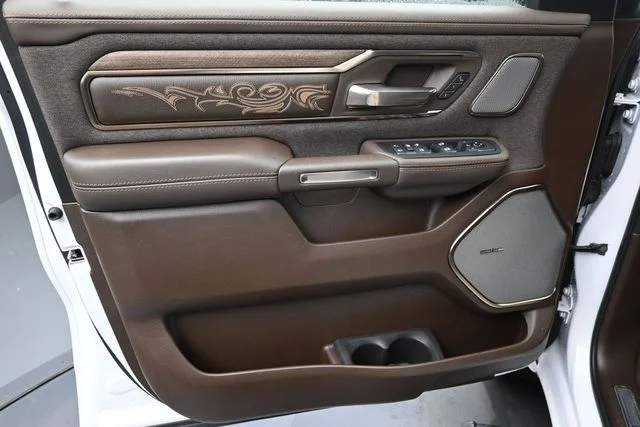 Used 2025 White Ram Limited image 19