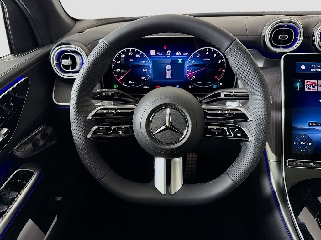 New 2026 Polar White Mercedes-Benz GLC 300 image 11
