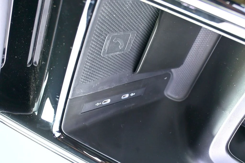 2025 Volkswagen ID.4 PRO - Photo 24