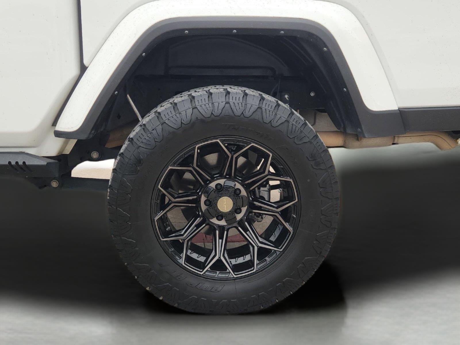 2024 Jeep Gladiator photo 31 of 32