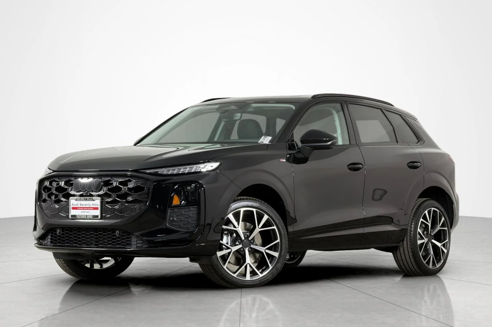 2026 Audi Q3 S line quattro's photo