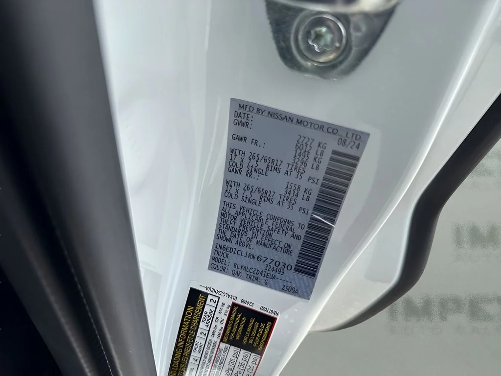 Used 2024 White Nissan SV image 32