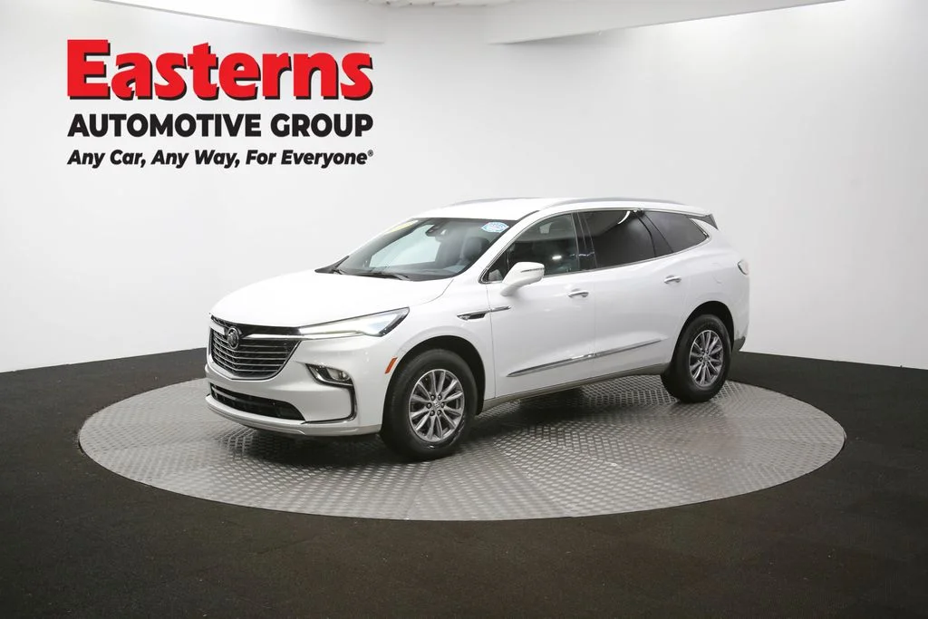 Used 2024 White Buick Premium Group image 60