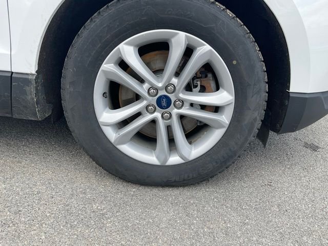 Used 2020 White Ford SEL image 24