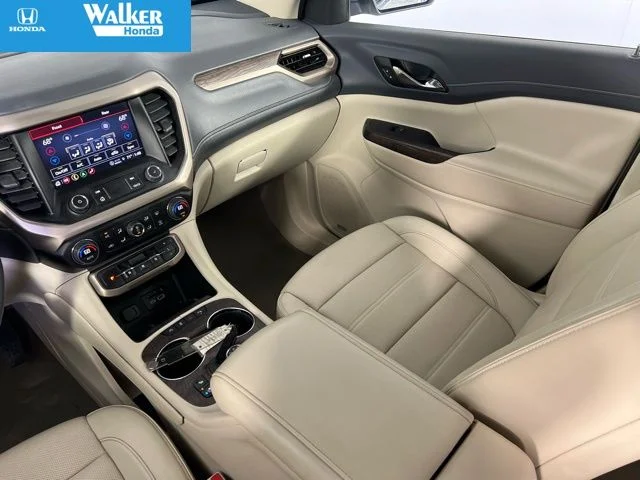 Used 2023 White GMC Denali image 40