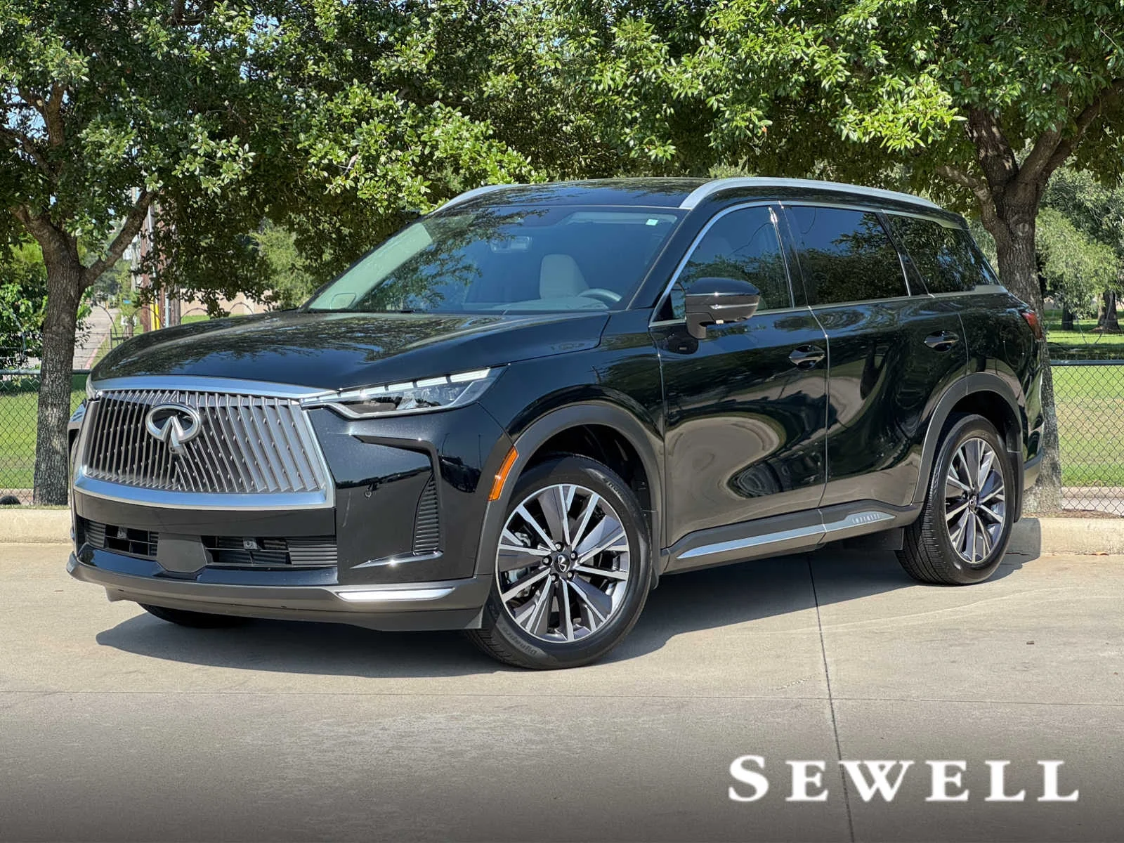 2026 INFINITI QX60 LUXE