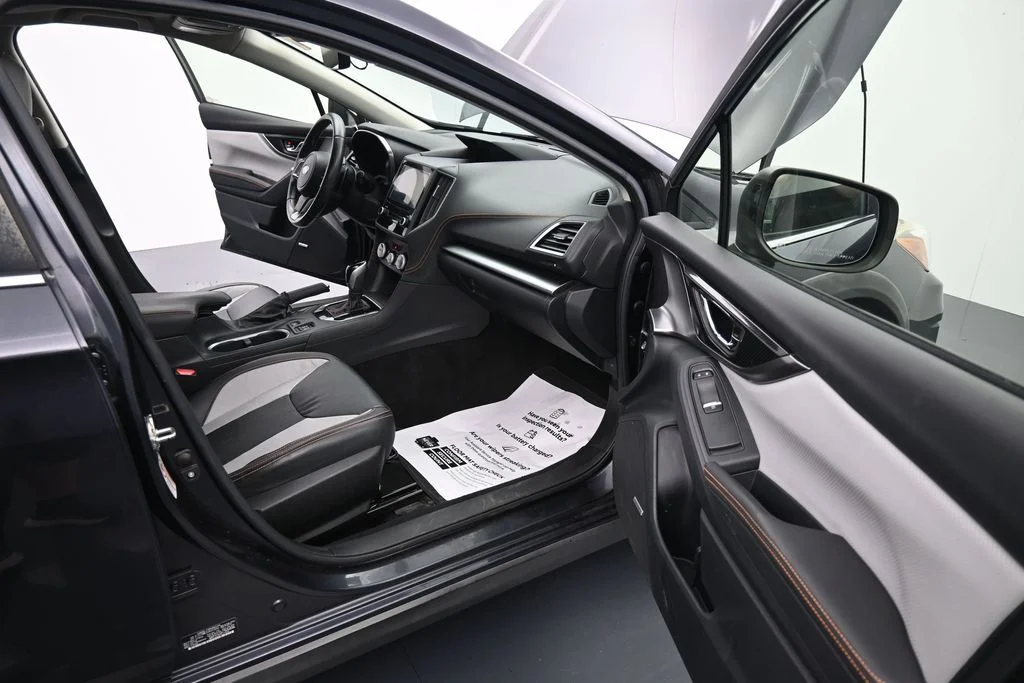Used 2018 Gray Subaru 2.0i Limited image 23