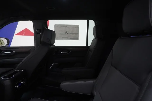 2026 GMC Yukon XL Denali - Photo 23