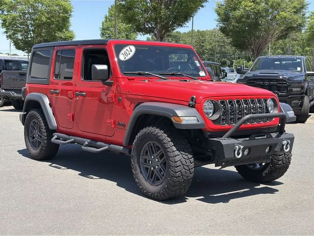 Used 2024 Red Jeep Sport S image 14
