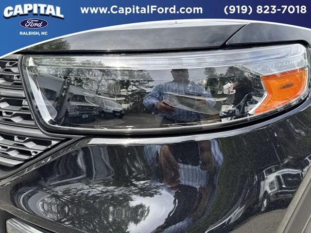 Used 2023 Black Ford XLT image 11