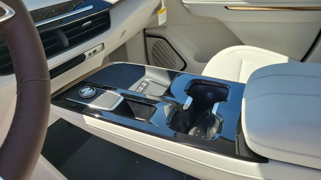 New 2026 Ocean Blue Metallic Buick Avenir image 18