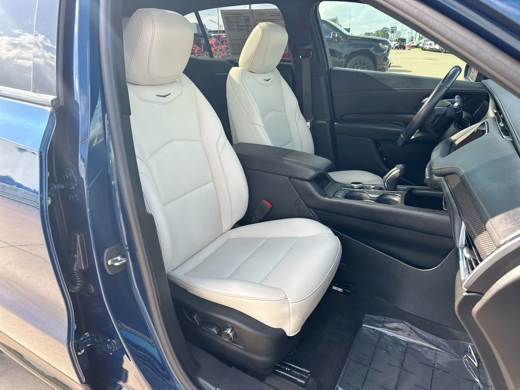 Used 2019 Atlantic Metallic Cadillac FWD Sport image 26