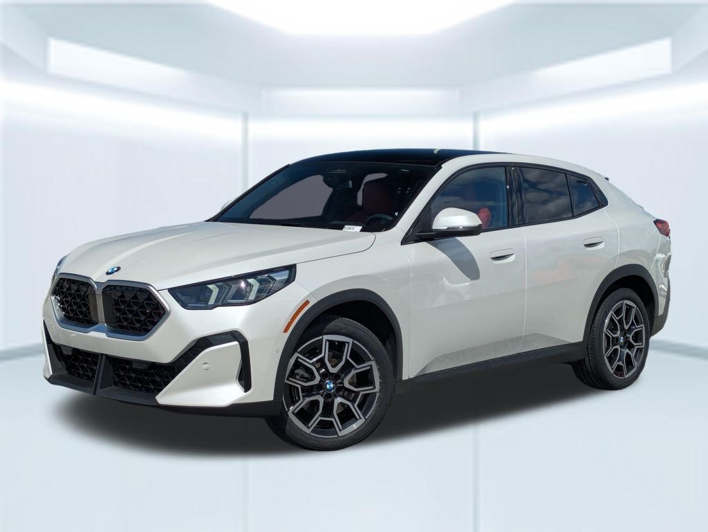 Used 2025 White BMW xDrive28i image 1