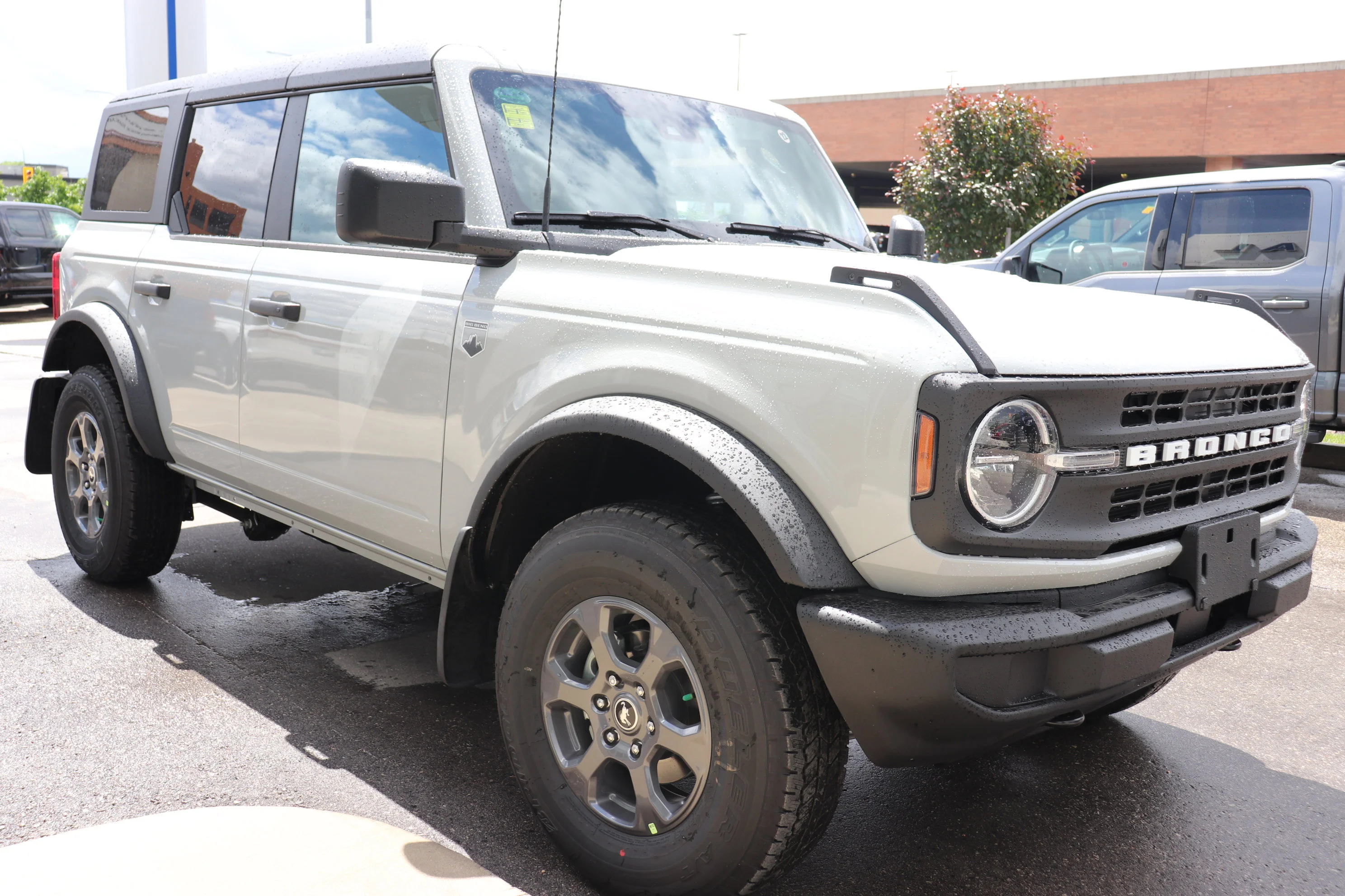 New 2026 AVALANCHE GREY Ford Big Bend image 5