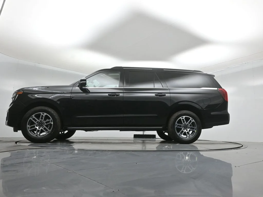New 2026 Agate Black Metallic Ford Active image 7