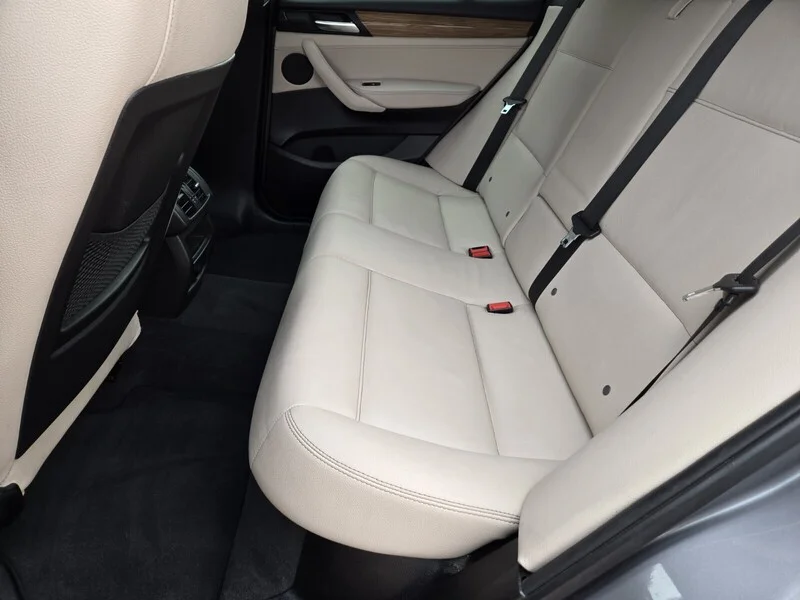 Used 2014 Gray BMW xDrive35i image 9