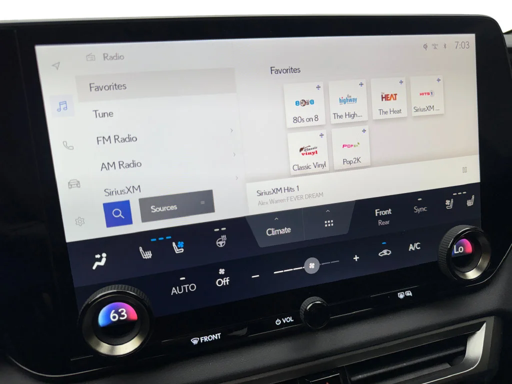 Used 2023 White Lexus 500h F SPORT Performance image 66