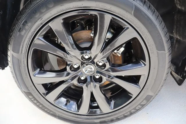 Used 2025 Gray Metallic Mazda 2.5 S Carbon Edition image 43