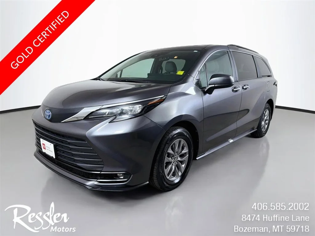 2025 Toyota Sienna XLE