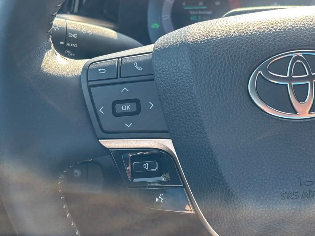 Used 2026 White Toyota Limited image 23