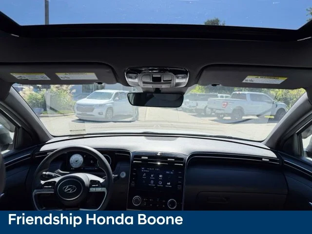 Used 2022 White Hyundai SEL image 45