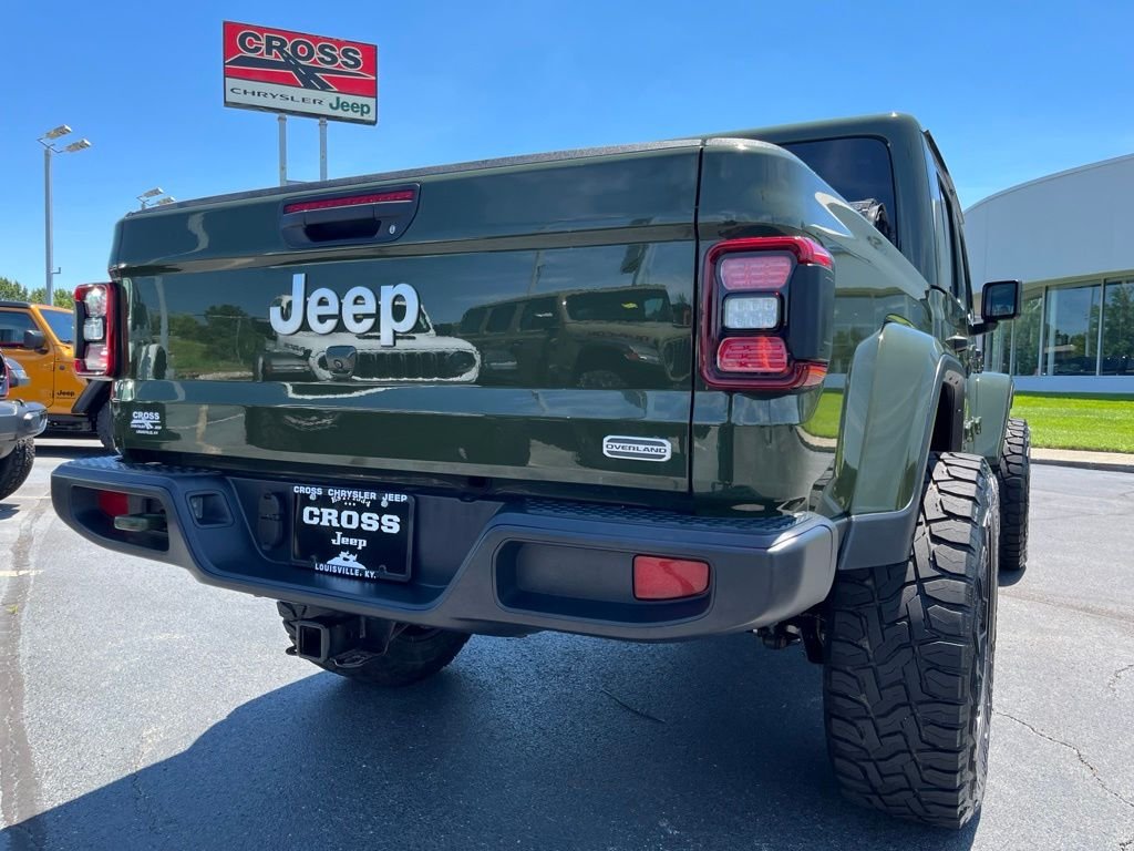 Used 2021 Green Clearcoat Jeep Overland image 50