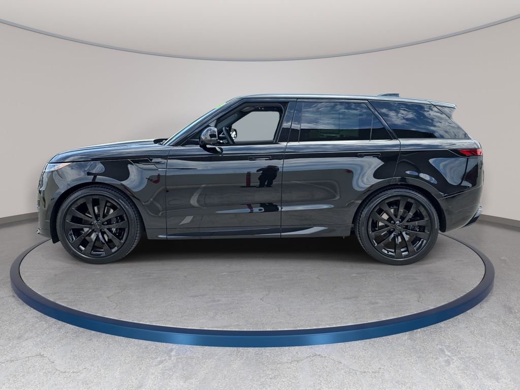 Certified Used 2026 Black Land Rover Dynamic SE image 9
