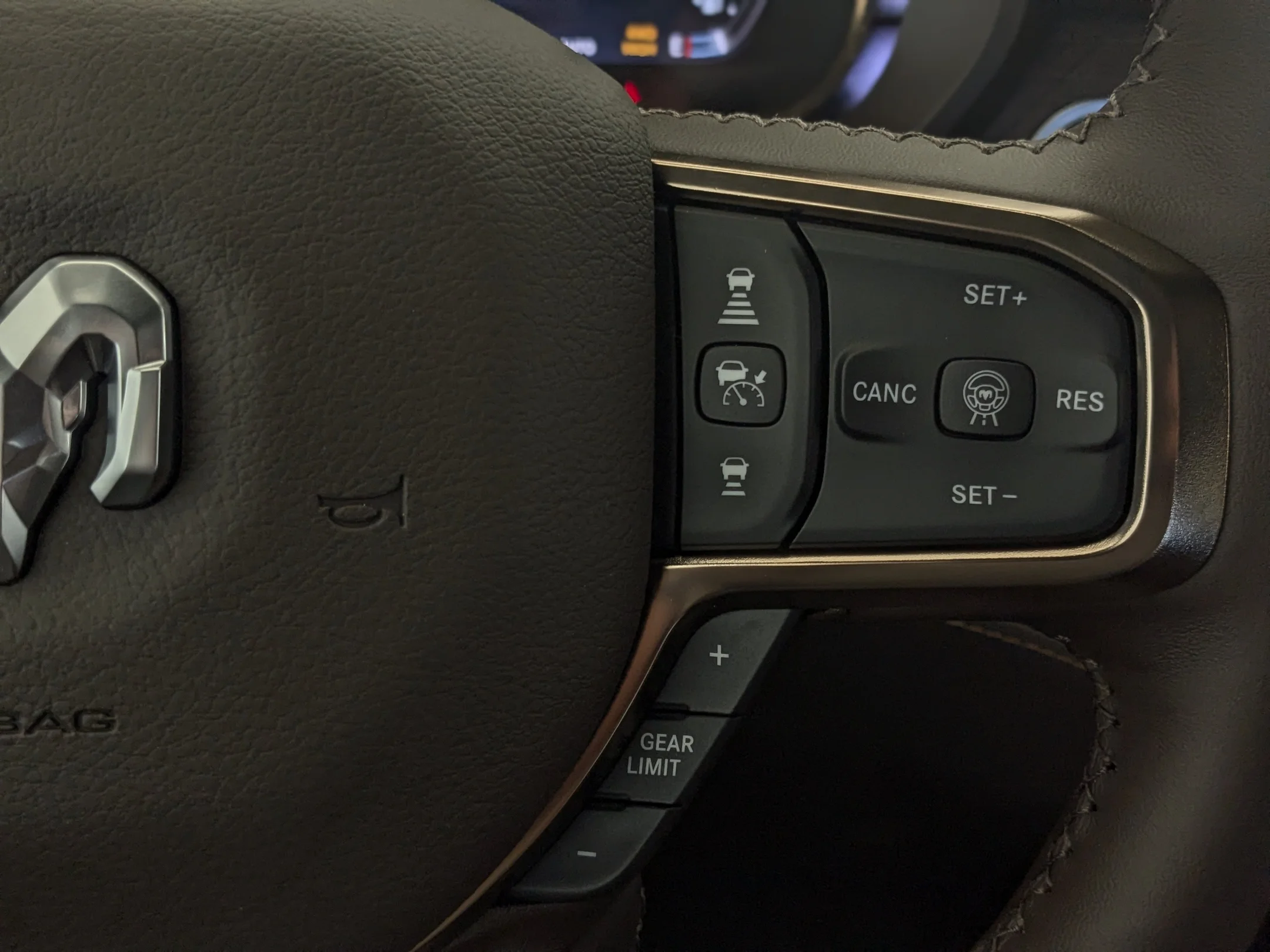 New 2026 White RAM Limited Longhorn - - Longhorn Leather - Body-Colour Bumper Grp - Heated Seats & More! image 17