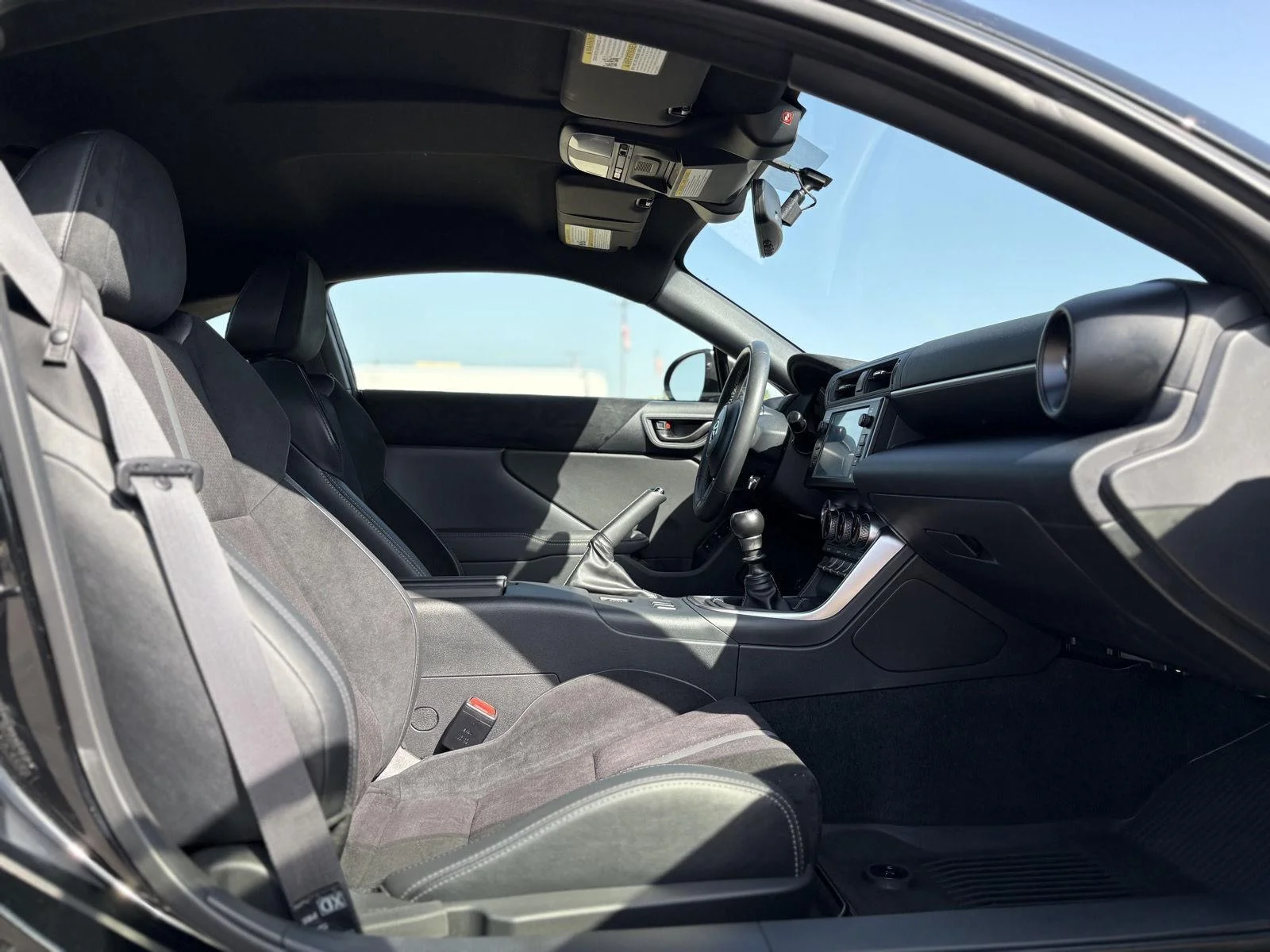 Used 2025 BLACK                     TOYOTA PREMIUM MANUAL image 11
