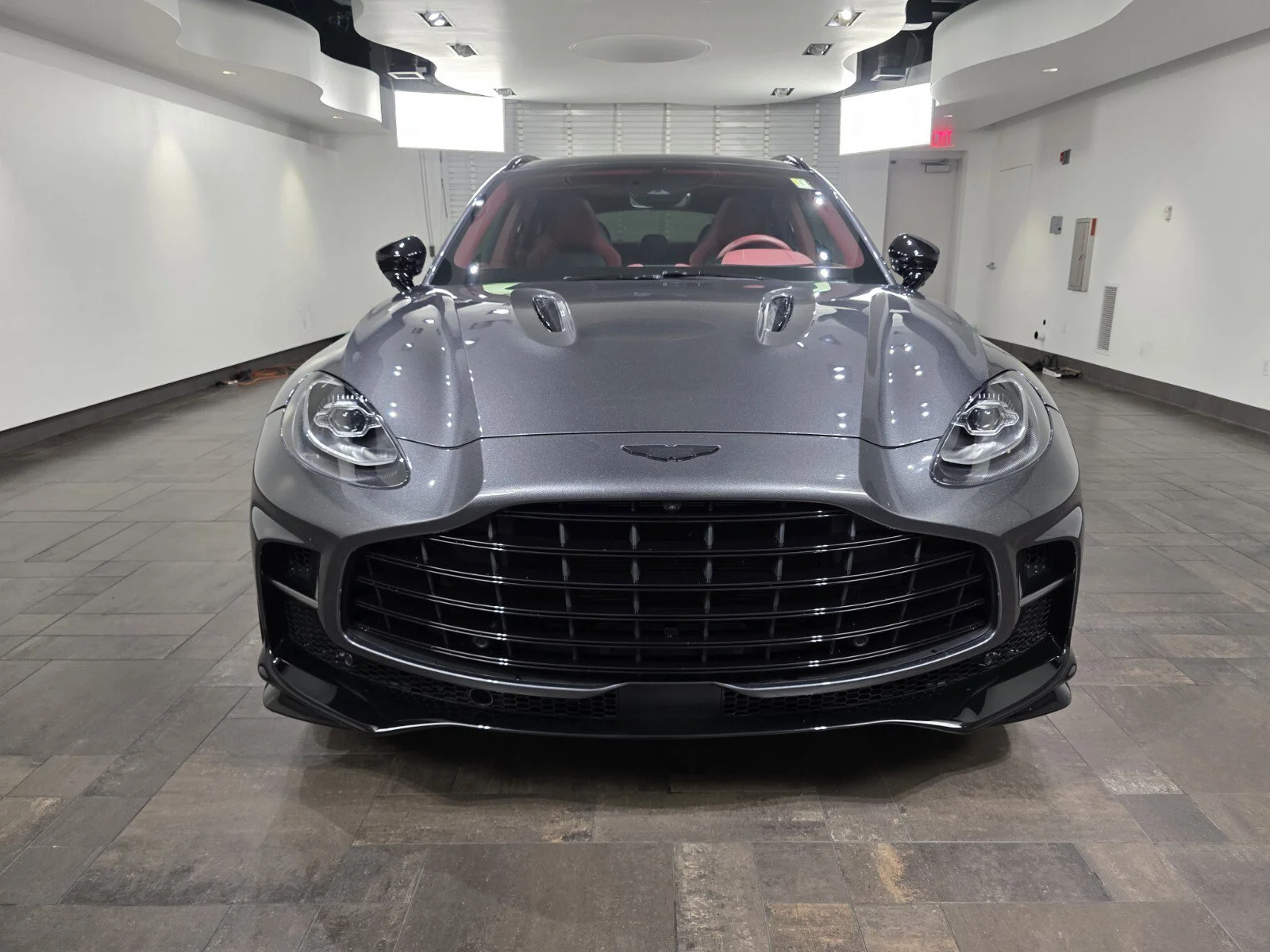 Used 2025 Xenon Grey Aston Martin 707 image 7