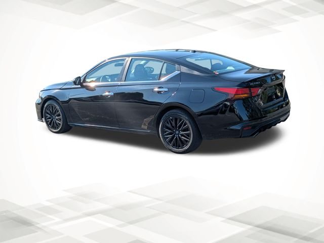 Used 2025 Black Nissan 2.5 SV image 8