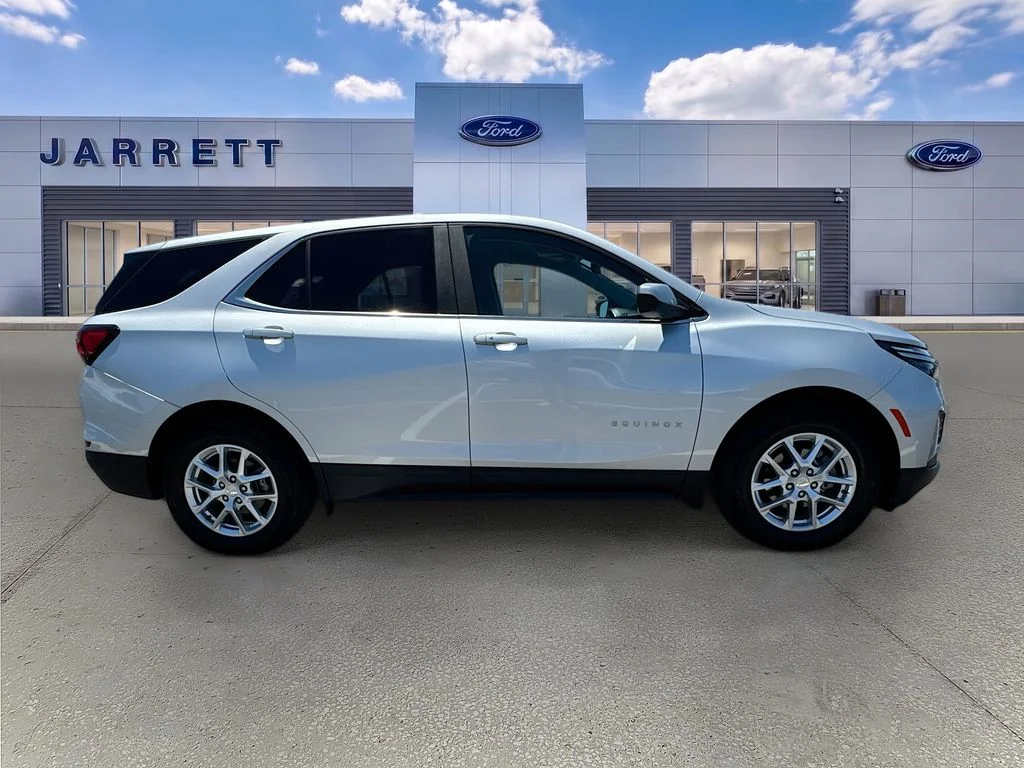 Used 2022 Silver Chevrolet LT image 8
