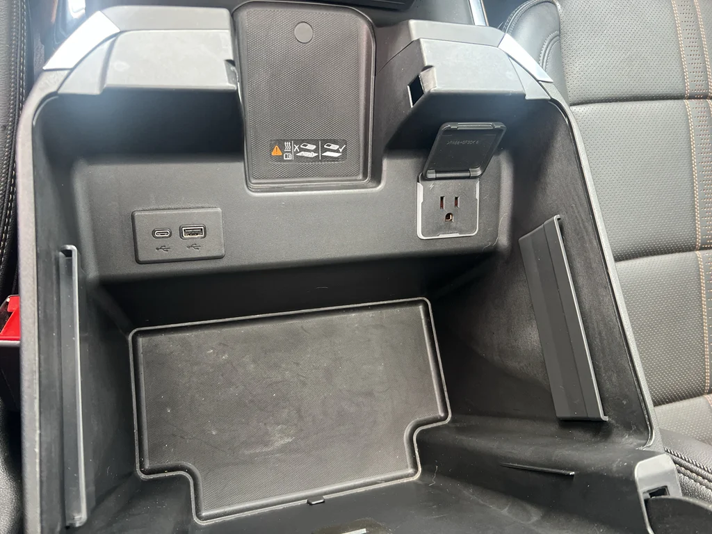 Used 2024 Sterling Gray Metallic Chevrolet High Country image 25