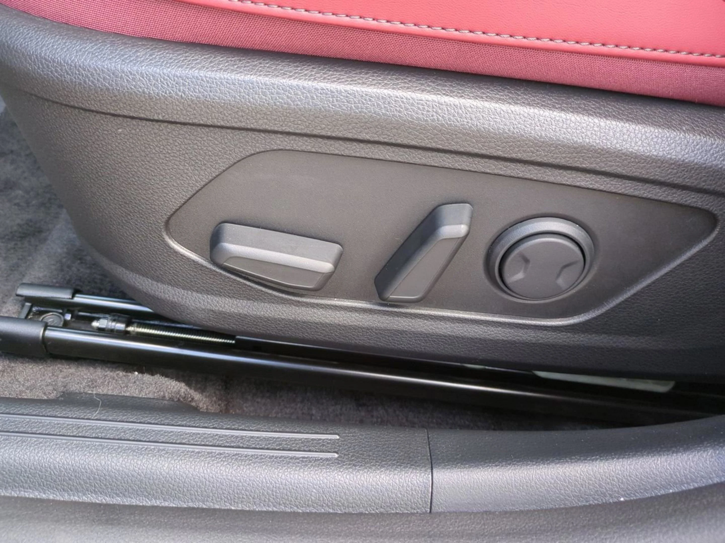 New 2026 Wolf Gray Kia GT-Line image 22