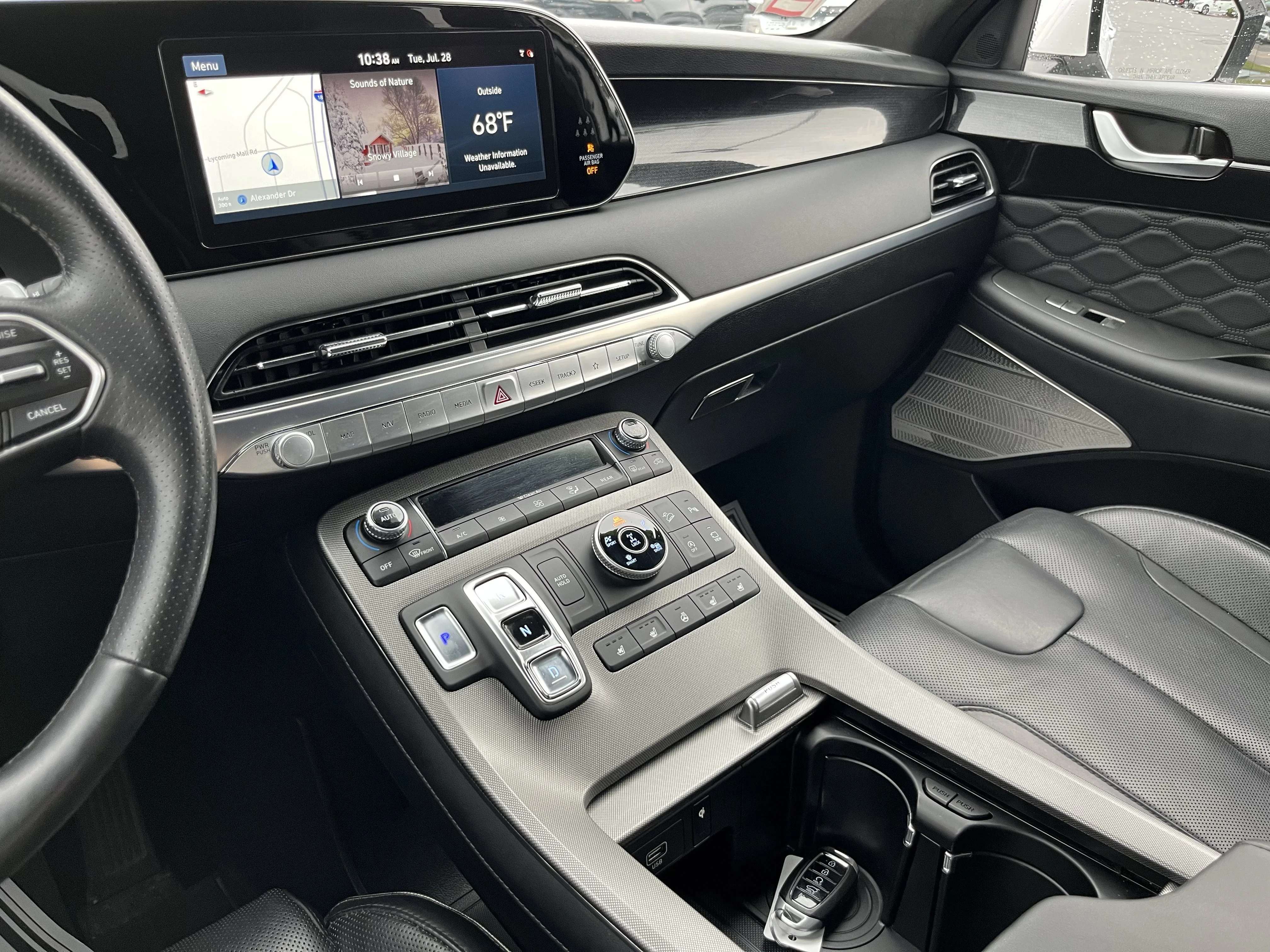 Used 2021 White Hyundai Calligraphy image 33